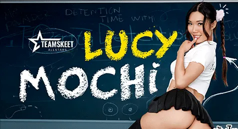 TeamSkeet – Lucy Mochi หนังเอ็กฝรั่งซับไทย ลูซี่ สาวเอเชียหุ่นเด็ดน่าเย็ดมาเป็นทีเด็ด All Stars ประจำเดือนสิงหาคมนี้ ใส่ชุดนักเรียนเซ็กซี่มาโดนคุณครูจับเย็ด เล้าโลมโม๊กควยล่อหีกันในห้องเรียน เย็ดสดหีเนียนๆ ยืนเด้าเย่อกันเสียวสุดๆ จัดเต็มน้ำแตกคาปาก