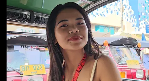 TukTukPatrol – TingTong หนังเอ็กส์ไทย น้องติ๊งต๊อง ถึงชื่อจะแปลกๆ แต่ลีลาเด็ดจัดซะควยพี่จอห์นน้ำพุ่ง พาน้องขึ้นตุ๊กๆ เข้าที่พักจัดกระดอให้ดูด ขึ้นขย่มควยเย่อหีจัดท่าหมาซอยยิกๆ อ้าหีเด้าน้ำแตกราดตัว