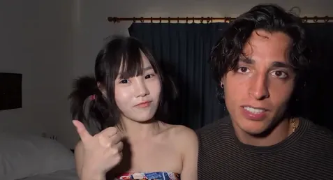 หนุ่มฮอตควยใหญ่งานคอลแลปส์สาวเอเชีย gattouz0 & bunnyuna นัดเย็ดน้องอุนะสาวเอเชียหุ่นดีหีเนียนในห้องนอน จัดหนักทั้งแตกนอกแตกในเสียวมาก หีเนียนๆ โดนตอกซอยยับอย่างเด็ด